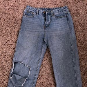 Ripped jeans size 4